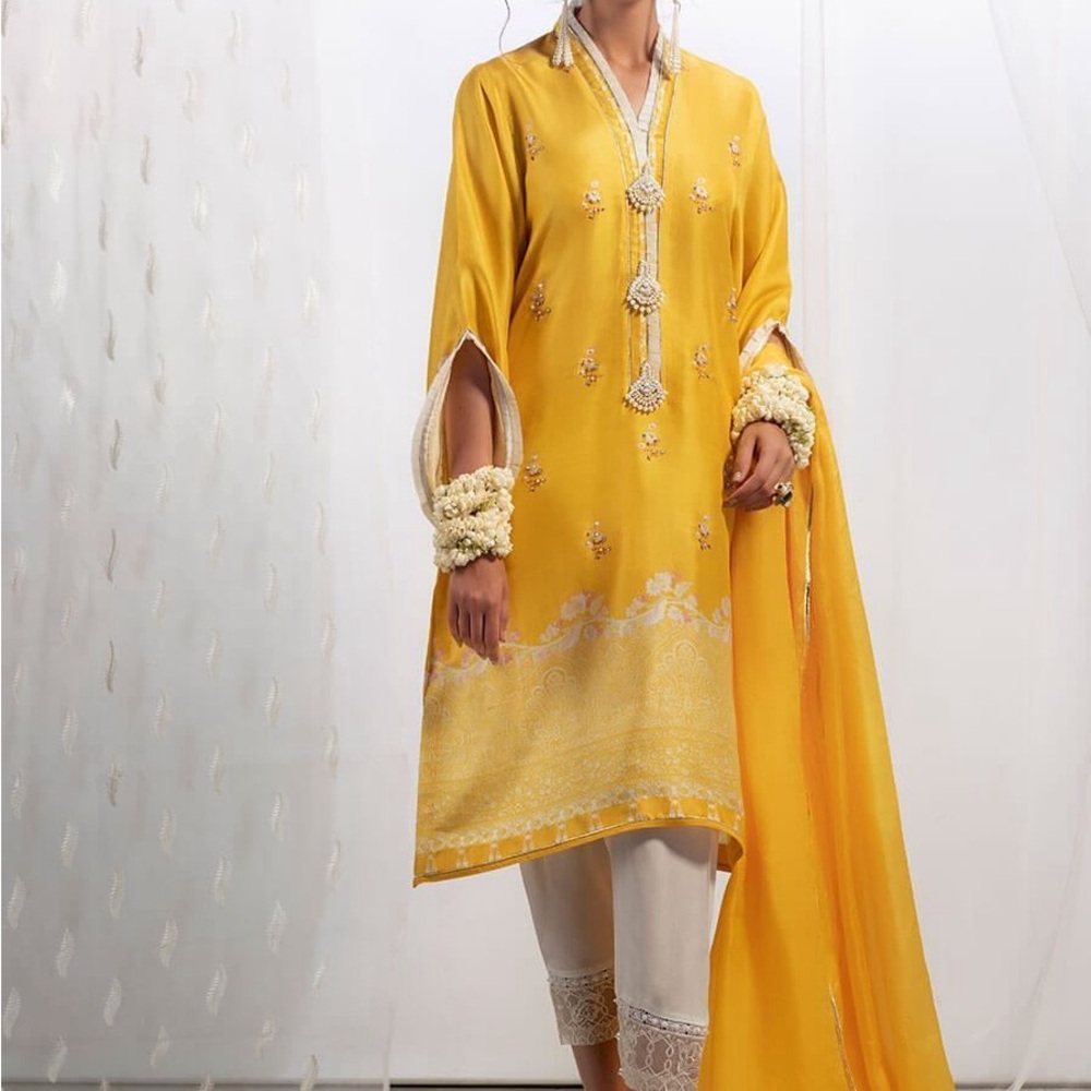 Vibrant Yellow Kurta with White Embellishments